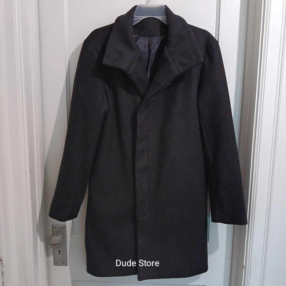 Women's Unbranded Polyester Black Long Coat - Size Medium *EUC*